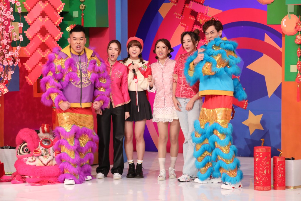 「美女猛兽队」成员（左起）程浩骏、彭慧中、陈嘉慧、陈星妤、余思霆及徐文浩。