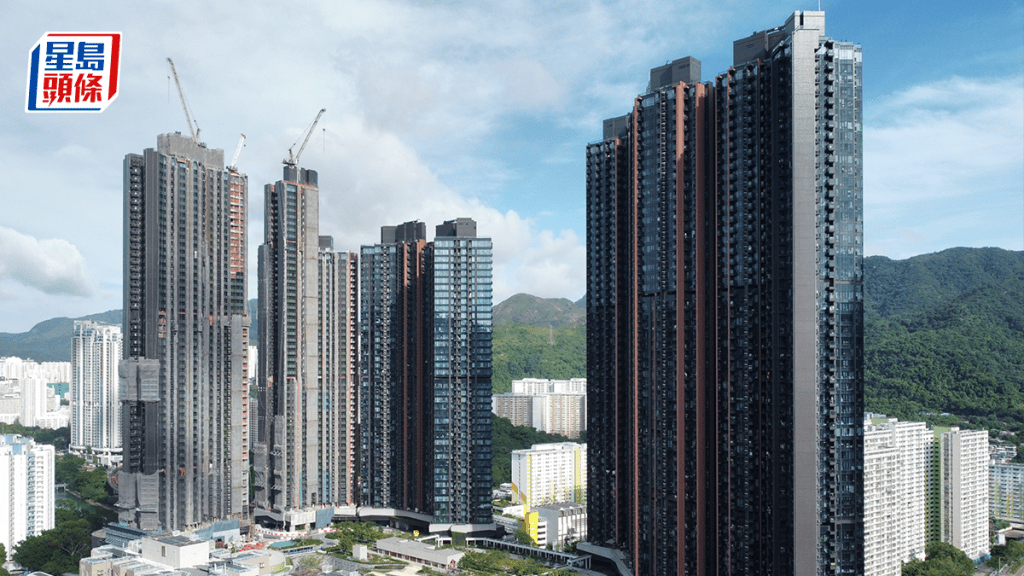 大围柏傲庄III两房双破顶 每呎2.95万