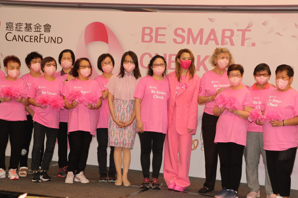 鄭秀文（Sammi）今日到九龍塘出席「香港癌症基金會粉紅革命2022啟動禮」。