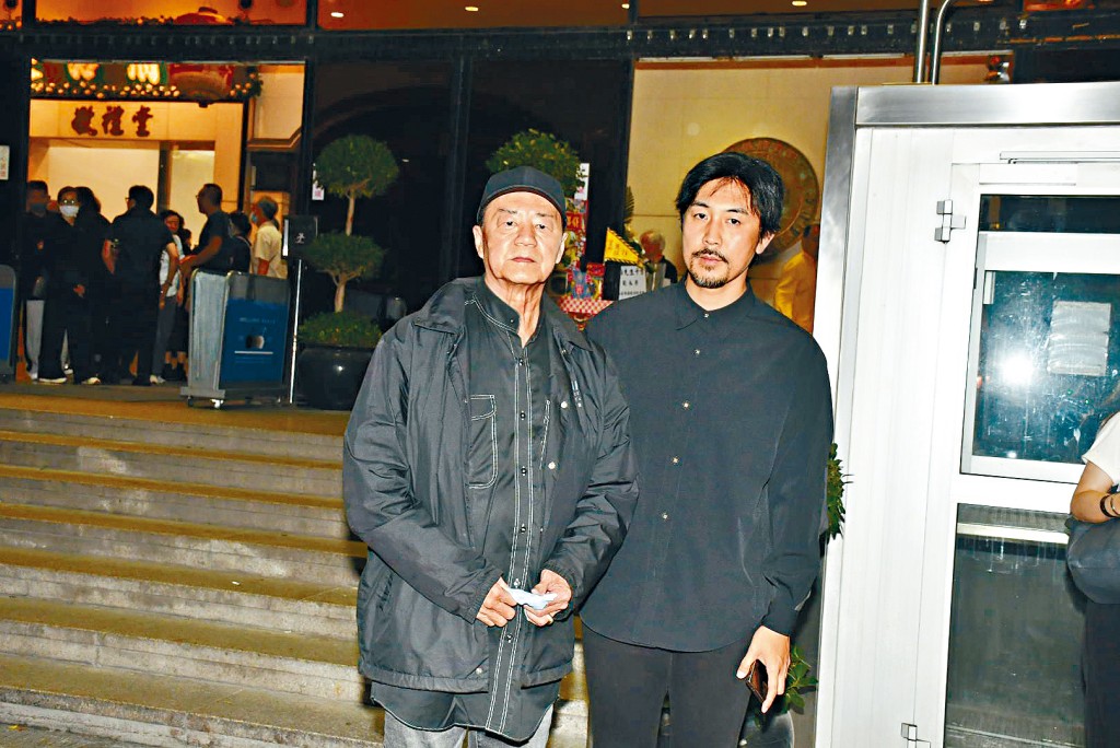 狄龍與譚俊彥一起出席武術指導唐佳的喪禮。
