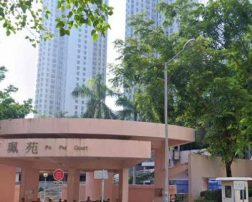 現場是寶珮苑A座寶珊閣對開。
