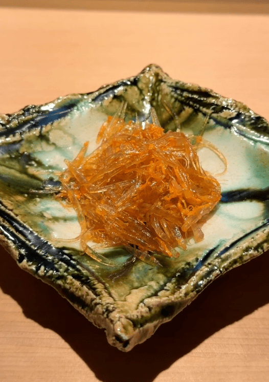 何超蓮近日帶媽媽及另外三名親友食高級中式Omakase。