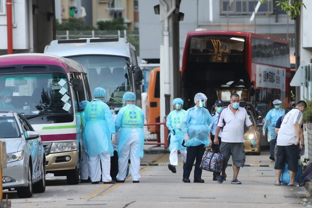 政府安排居民撤離。