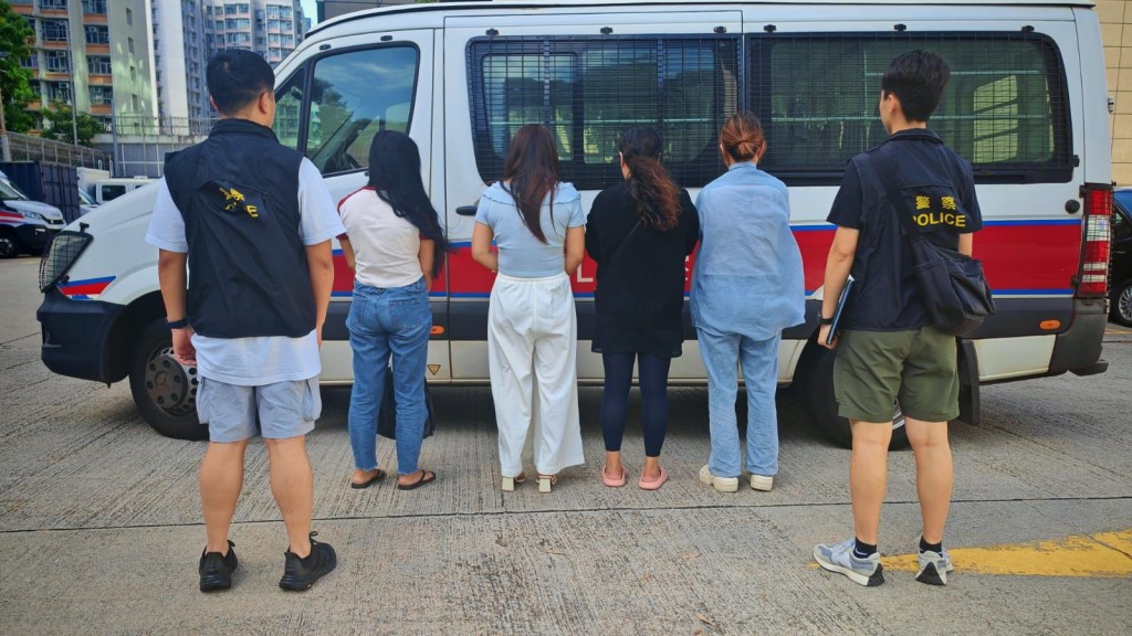 警方破深水埗福榮街無牌按摩院 拘兩管理者及兩內地女