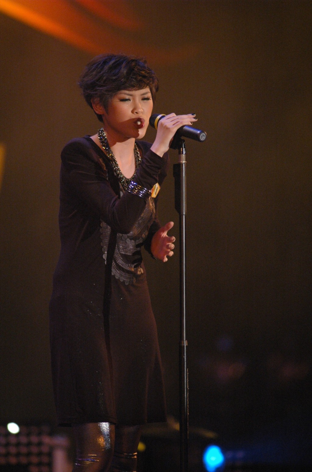 現年32歲的陳蕾2009年參加《亞洲星光大道》出道。