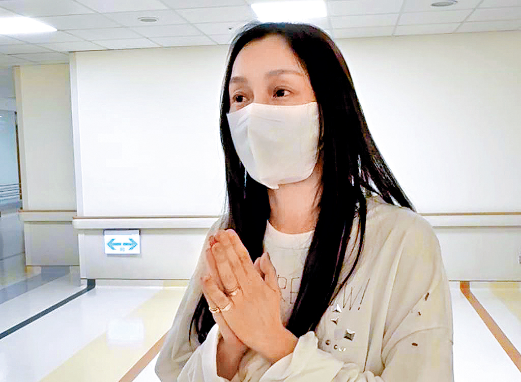 范范用好友大S來比喻，被網民鬧爆無口德。