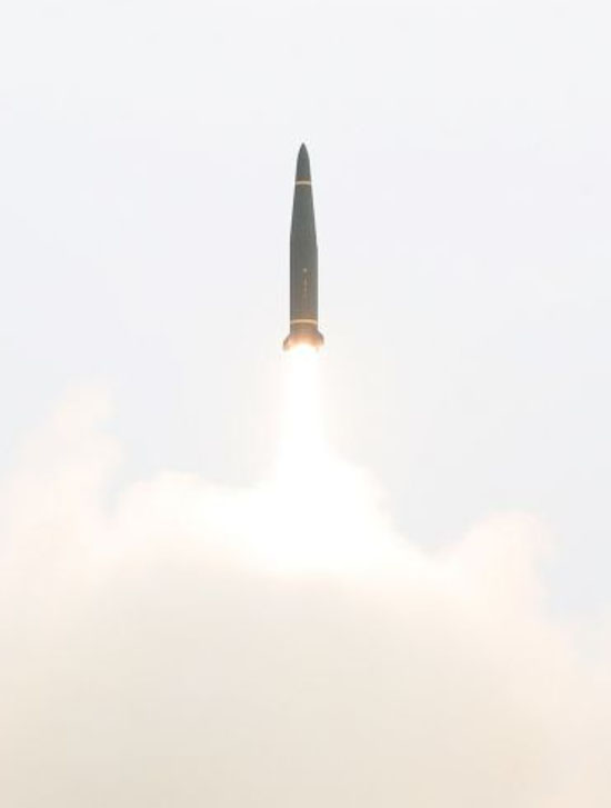 「玄武-2」地對地導彈。