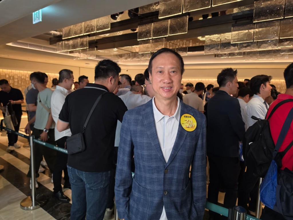美聯布少明表示,買家類型以用家為主,佔比例約6成,而投資者則佔4成。 美聯布少明表示,買家類型以用家為主,佔比例約6成,而投資者則佔4成。