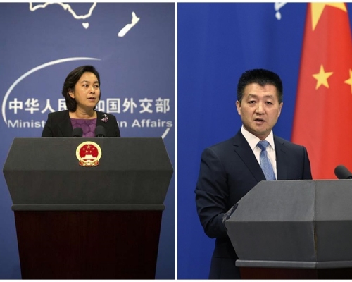 华春莹(左)将接替陆慷(右)成为新闻司。AP/新华社