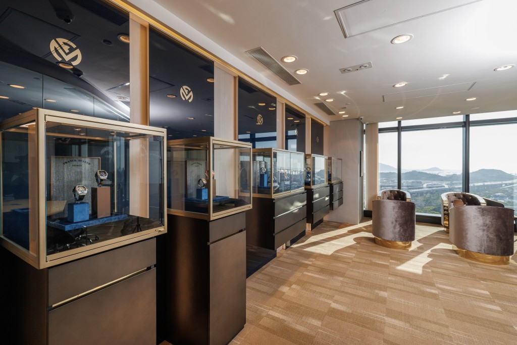知名奢侈品牌手錶製造商Franck Muller代理斥資超過6300萬元，購入南商金融創新中心3個海景單位作為香港分公司。