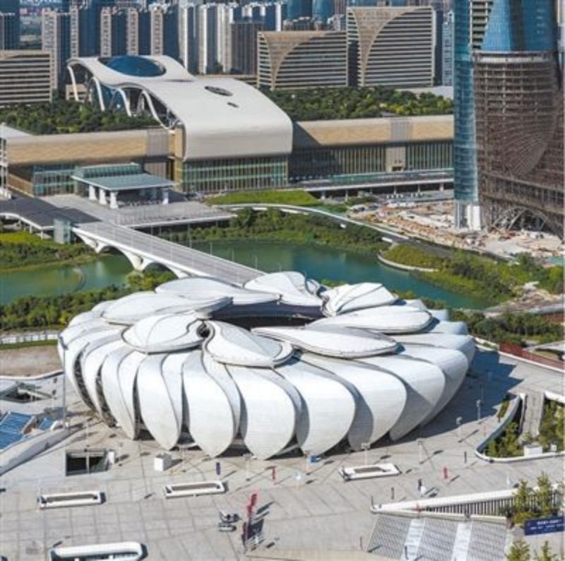 杭州奥体中心网球中心又称小莲花为杭州亚运会亚残运会网球项目比赛场馆及训练场馆。