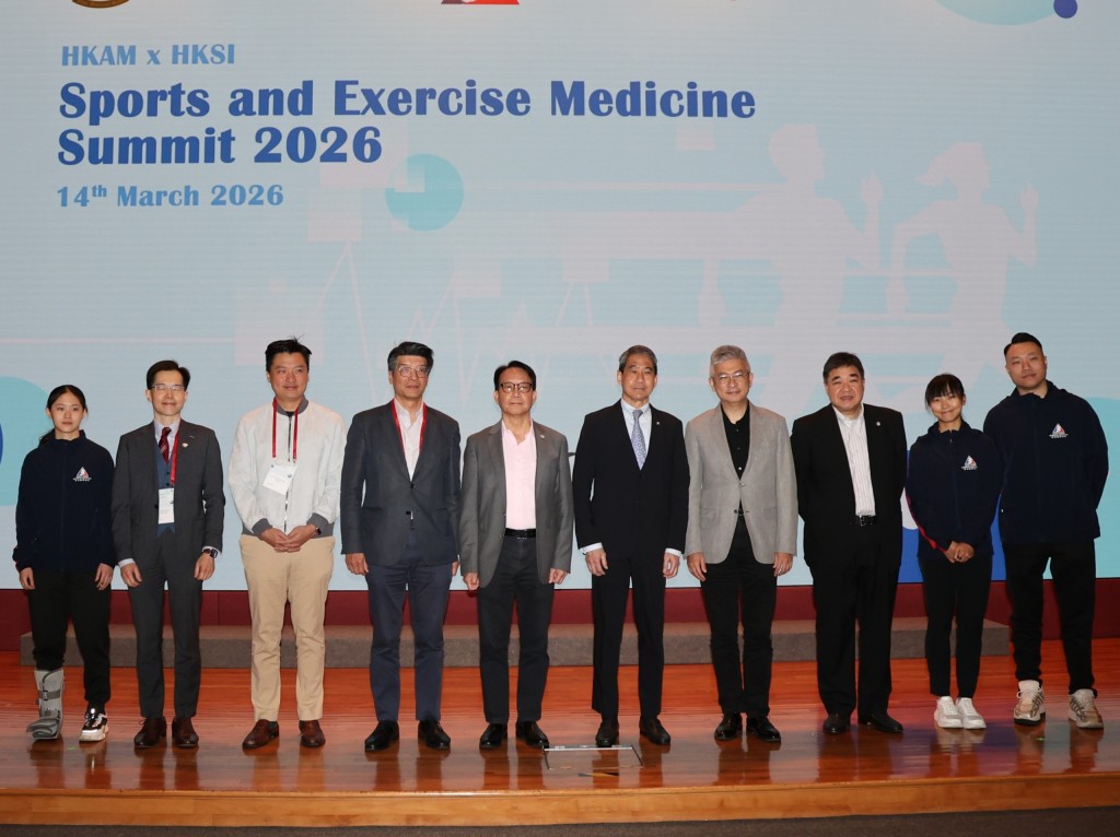 周六的運動醫學高峰會吸引本地及海外專家、醫護專業人員以及本港精英運動員參加。徐嘉華攝