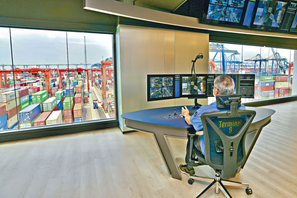 ■遙距操作系統可將貨櫃碼頭處理貨櫃效率，相比傳統人手操作提升兩成。