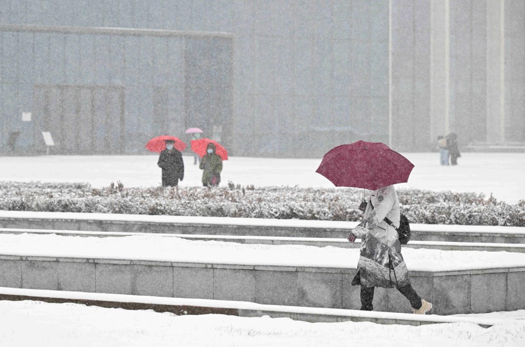 北方多地正受寒潮影響，氣溫大降。新華社