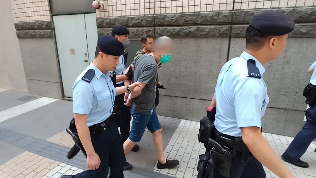 警員拘捕涉案男子。