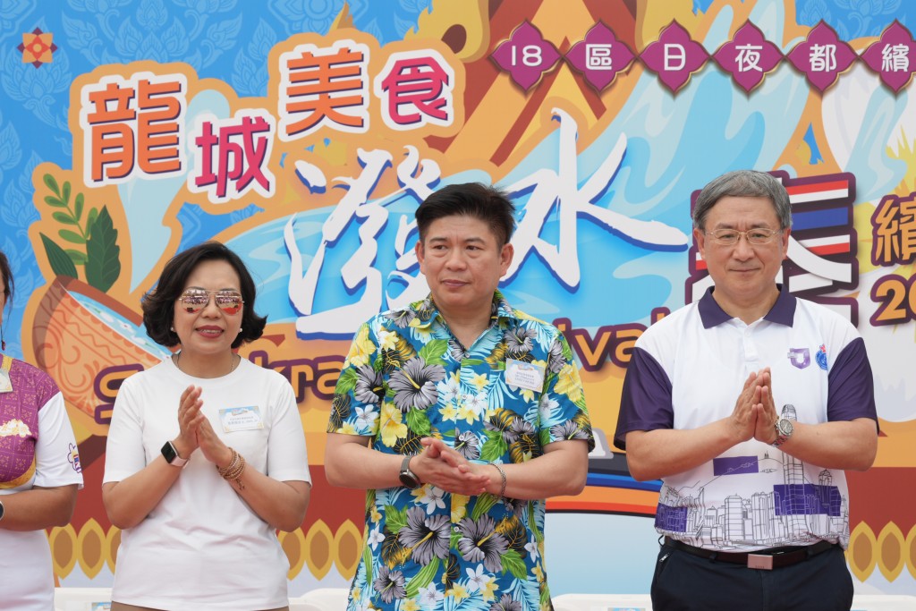 左起：麦美娟、Chaturont Chaiyakam、卓永兴。刘骏轩摄