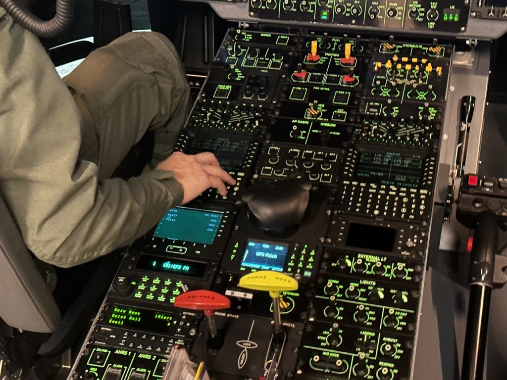 新的模擬器能提升機師於緊急救援下的應變能力。