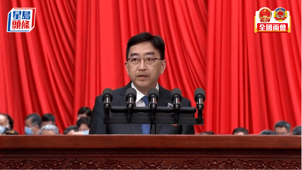 全國政協委員、前食物及衞生局局長高永文在會上發言指,他表示香港和澳門是自由貿易港,中醫藥科研和貿易發達,認為港澳可發揮所長,服務國家所需。(中國政協網)