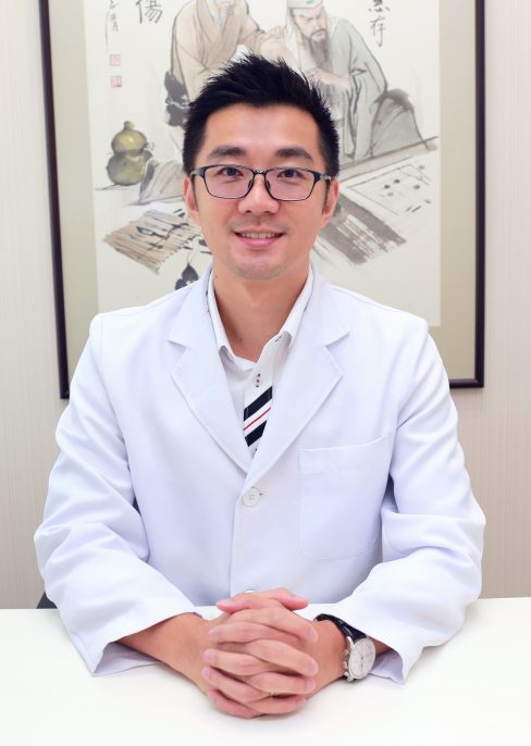 註冊中醫師李廣冀。