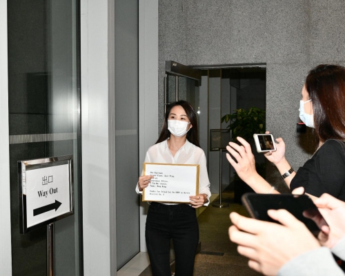 安達臣道地皮今截標。(圖為佳明代表)