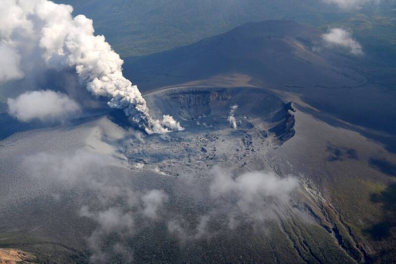 在這宗事故發生後,原本極受遊客歡迎的阿蘇火山口便不再對外開放。美聯社 在這宗事故發生後,原本極受遊客歡迎的阿蘇火山口便不再對外開放。美聯社