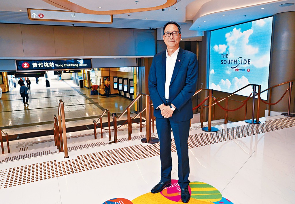 港鐵鄧智輝表示，港鐵不會盲目推招標，諮詢業界後有序招標。