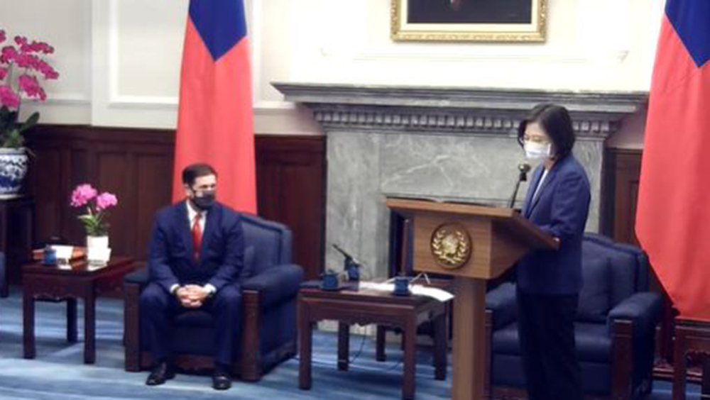 蔡英文接見美國亞利桑那州長杜希。FB圖