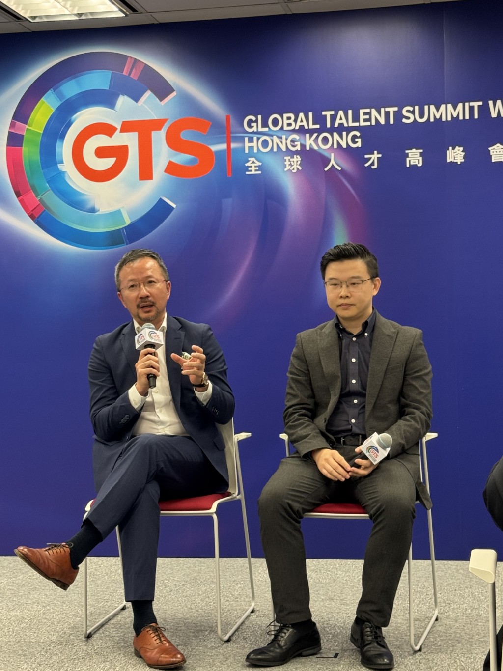 鄭添之（左）期望透過今屆國際人才論壇加強跨界交流與經驗分享。