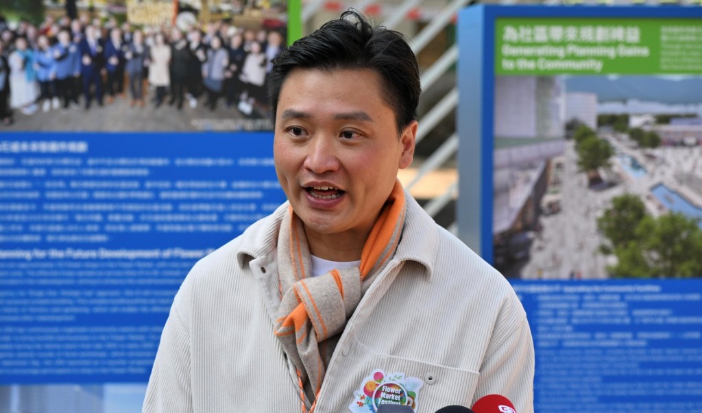 鄭泳舜建議,可考慮在網吧牌照中加入「不可以提供住宿服務」等特定條件。資料圖片 鄭泳舜建議,可考慮在網吧牌照中加入「不可以提供住宿服務」等特定條件。資料圖片