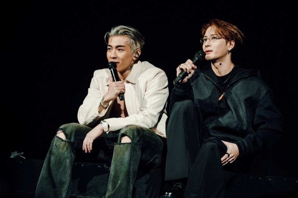 Tyson Yoshi於1月舉行的《THE VILLAIN LIVE IN MACAO》上邀請「亞洲男神」王嘉爾（Jackson Wang）擔任嘉賓，首次合唱《Deadend活該》。