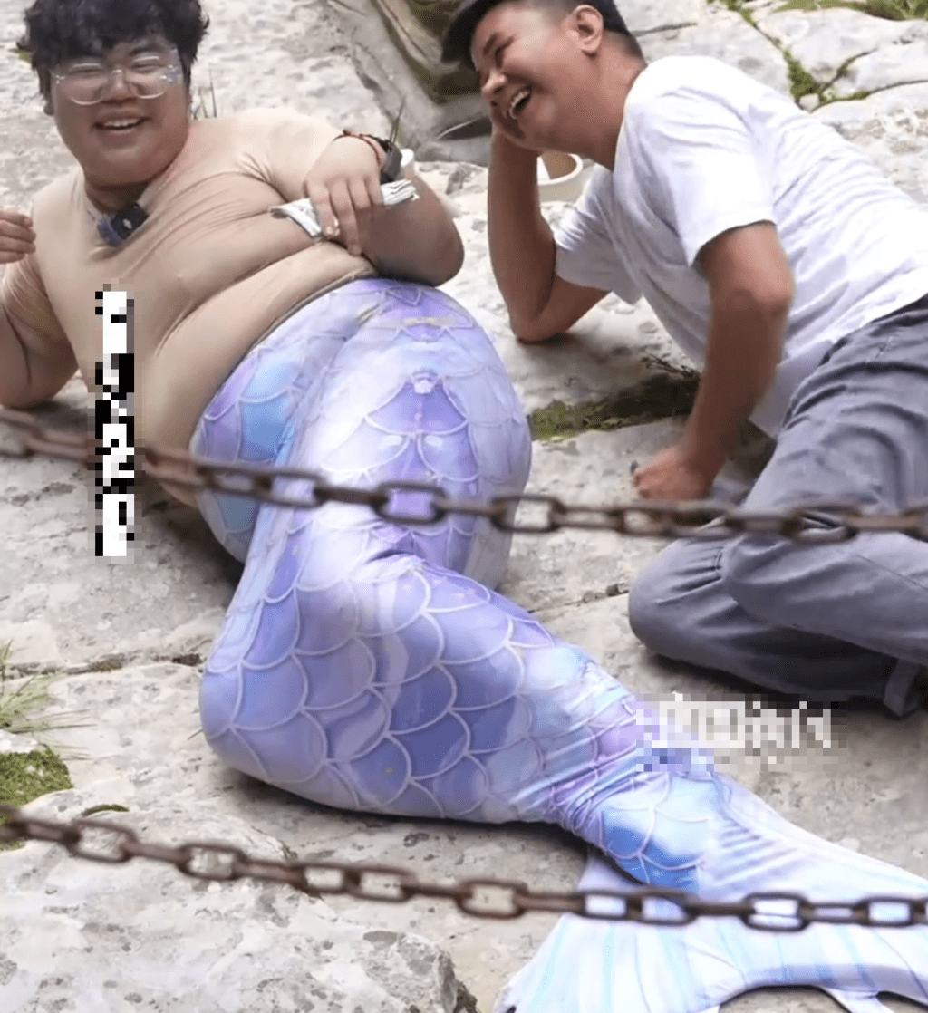 湖北景區「胖人魚」人氣爆棚。極目新聞