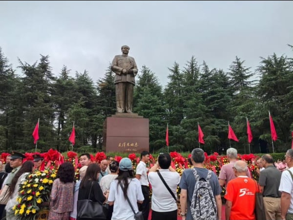 今日（9月9日）是已故中共領袖毛澤東逝世49周年。微博