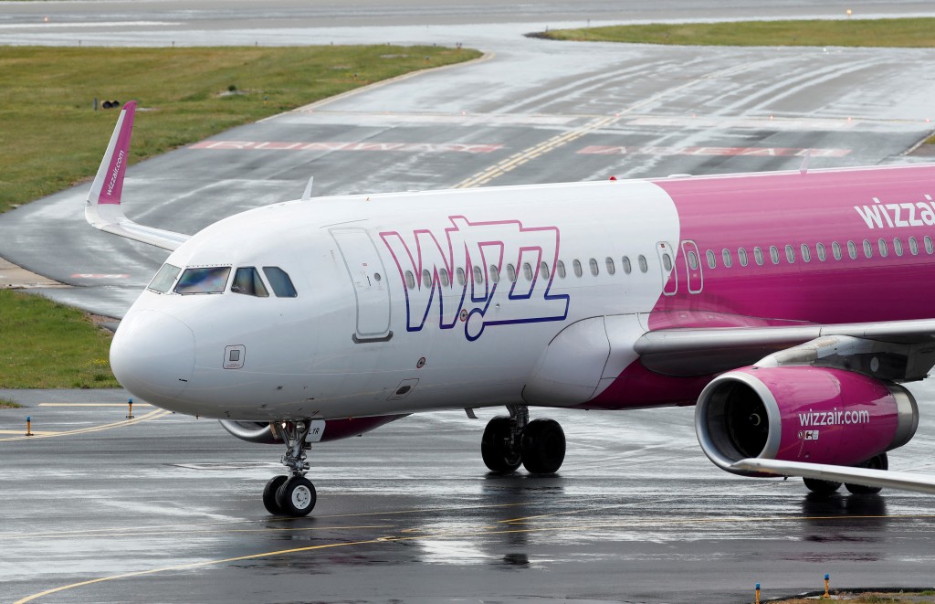 空中巴士的A320客机接连传出安全问题。路透社