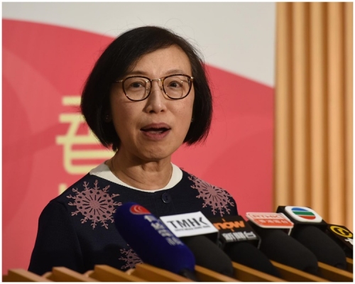 陳肇始指長於6個月的實習並不吸引。