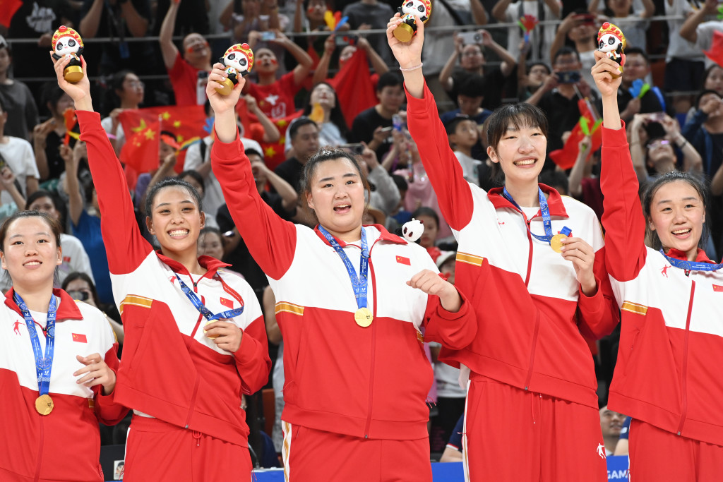 中國女籃獲得冠軍。