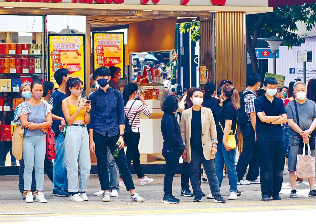 中大醫學院推算，本港可能有逾百萬人出現長新冠症狀。