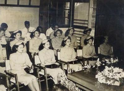 1948年,中航的空姐達到歷史最高水平,但也才20多人。 1948年,中航的空姐達到歷史最高水平,但也才20多人。