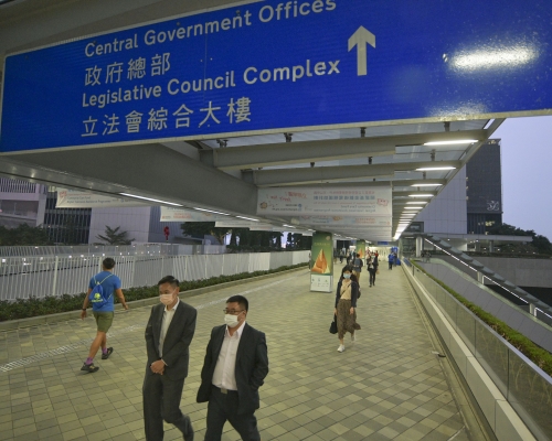 政府正研究《港區國安法》中「公職人員」定義,以確定何種類型的公職人員需要宣誓。資料圖片