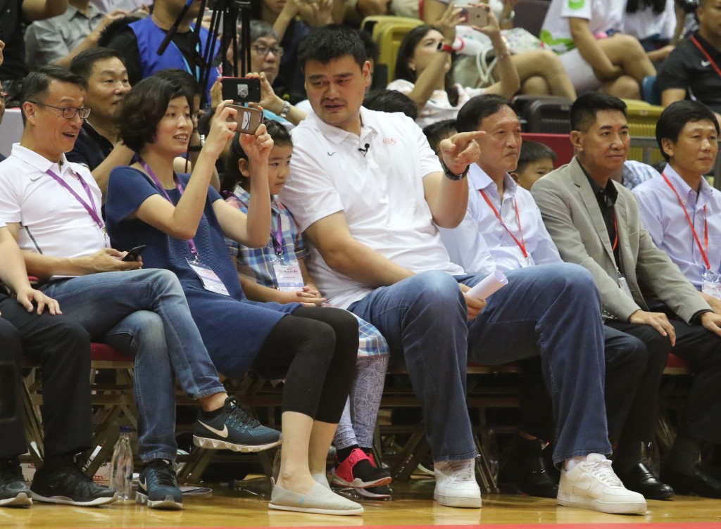 2017年，姚沁蕾随父母来港出席姚明基金慈善赛。