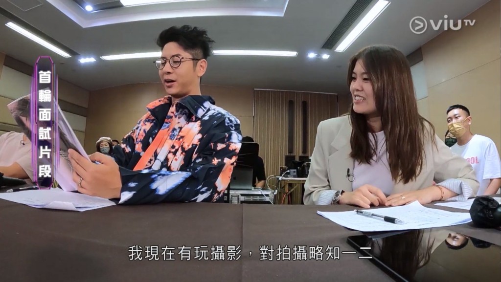 Alfred都睇到哇哇聲。