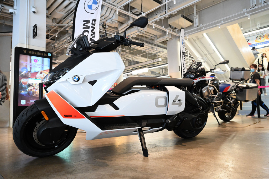 電動綿羊仔CE 04是BMW首部電動電單車。