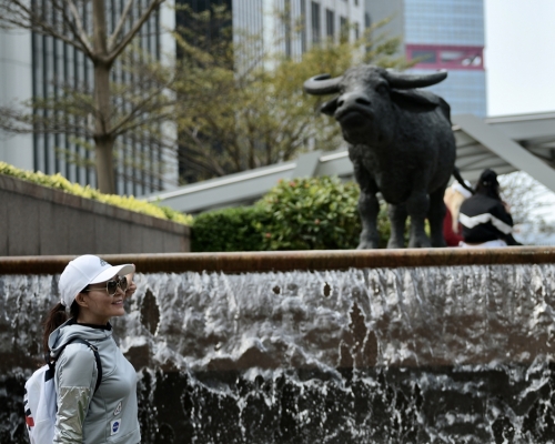 股票印花稅由0.1%上調至0.13%。資料圖片