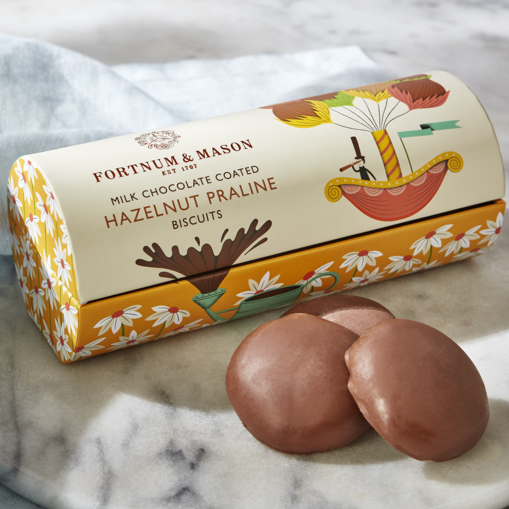 Fortnum & Mason——Milk Chocolate Coated Caramel Praline Biscuits（$178）