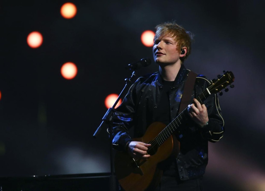 英國唱作才子Ed Sheeran正在愛爾蘭舉行巡唱，透過視像為Billboard演出。