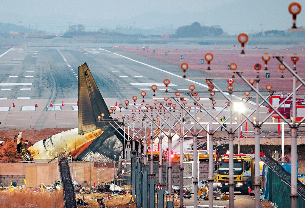 濟州航空客機去年12月在務安國際機場墜毀。