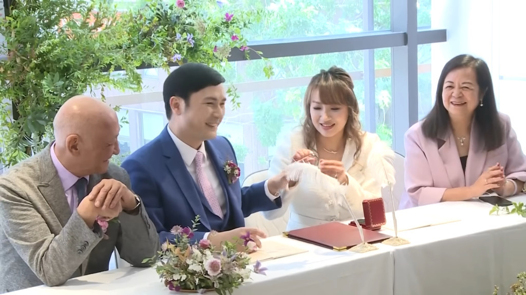 李泳豪日前舉行結婚註冊儀式。