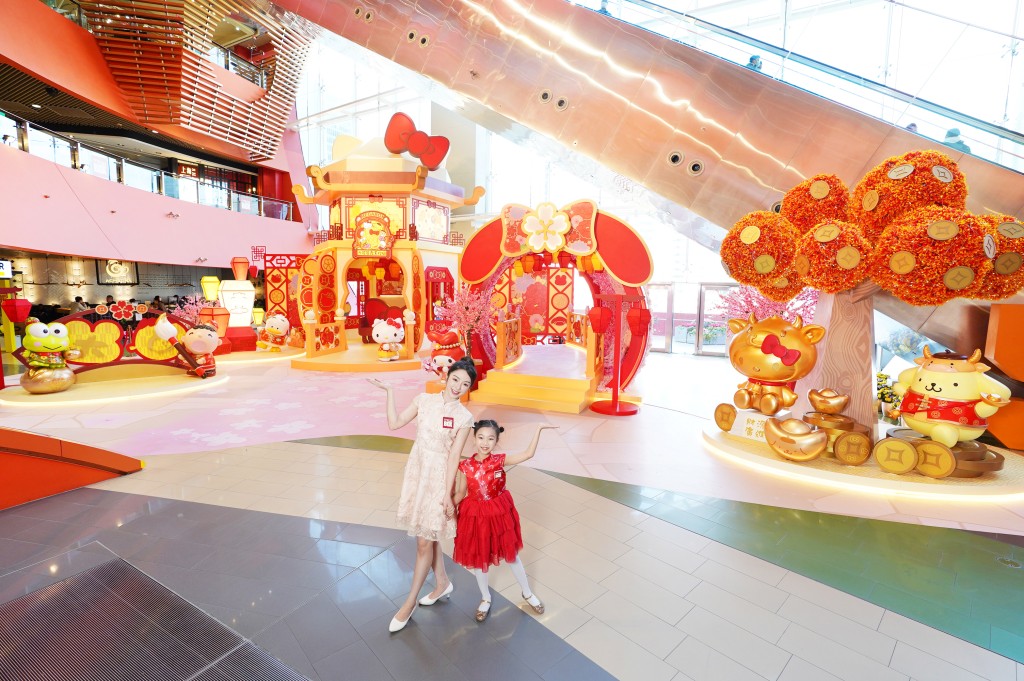 Sanrio家族成員會齊集MegaBox的六星賀歲天燈園。 Sanrio家族成員會齊集MegaBox的六星賀歲天燈園。