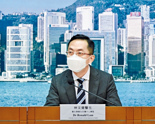 ■林文健「再上一層樓」，出任衞生署署長。