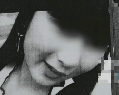 陝西西安一名12歲女童被友人騙去賣淫，女童家人其後假扮成嫖客將她救出。　影片截圖