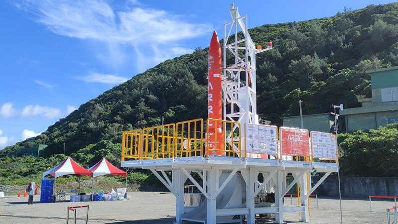 陽明交通大學前瞻火箭研究中心自主研發的類衛星載具混合動力式火箭。網圖